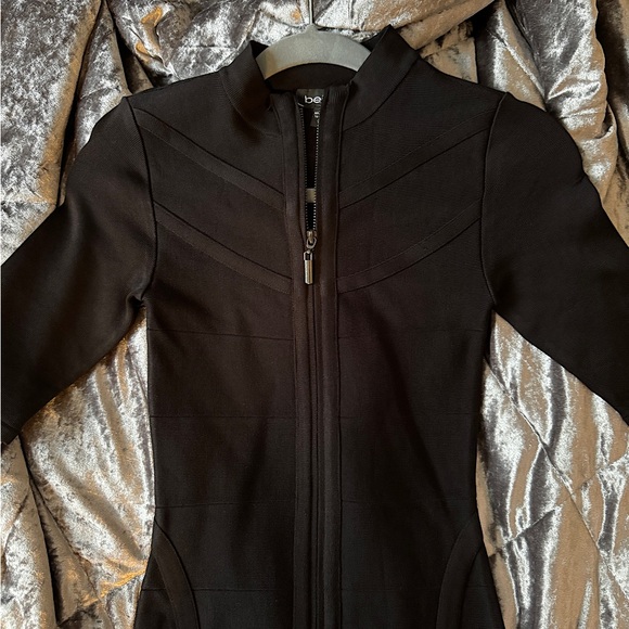 Practically New Bebe Bodycon Dress in Black - Picture 3 of 5